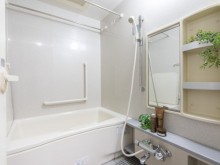 水廻り設備を一新して自分好みのお住まいに 水廻り設備を一新して自分好みのお住まいに